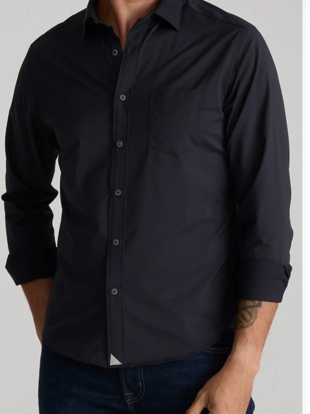 UNTUCKit Men's Gironde Performance Stretch Button Up Shirt
